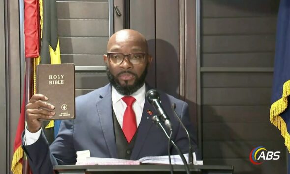 MICHAEL FREELAND SWORN IN AS A GOVERNMENT SENATOR