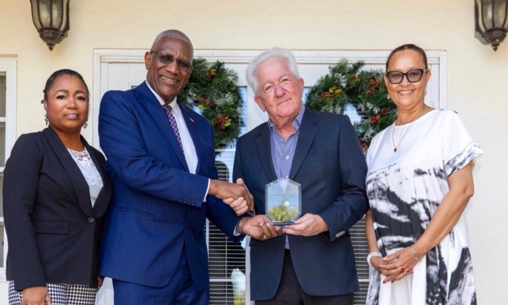 Charles Walwyn Receives Halo Foundation’s Crystal Volunteer Award