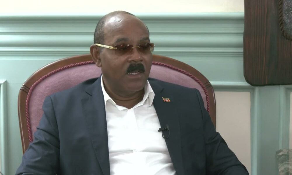 GOVERNMENT EYES HIGH-END TOURISM INVESTMENT AT BARNACLE POINT